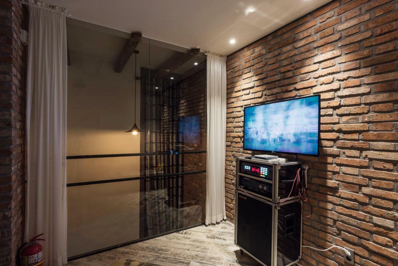 Hotel March Daejeon Esterno foto